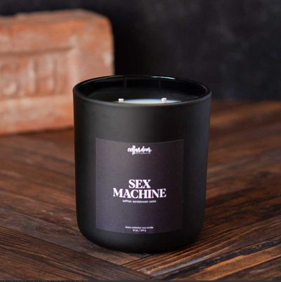 Bild av Double Wick Scented Candle – Sex Machine