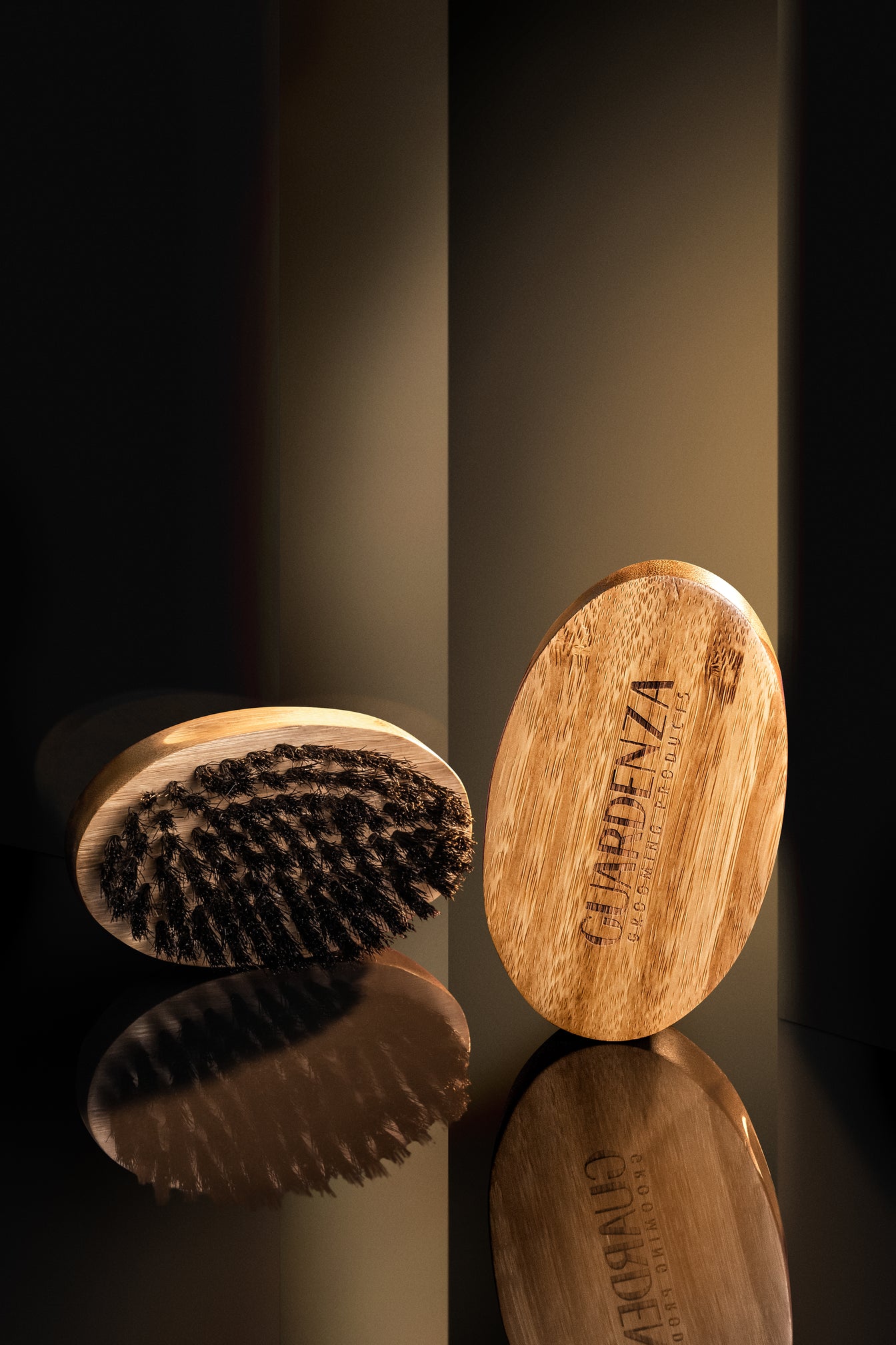Guardenza Beard Brush